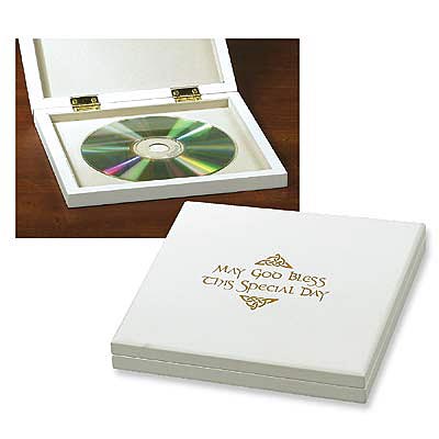 day unique and unforgettable with customdesigned wedding CD labels